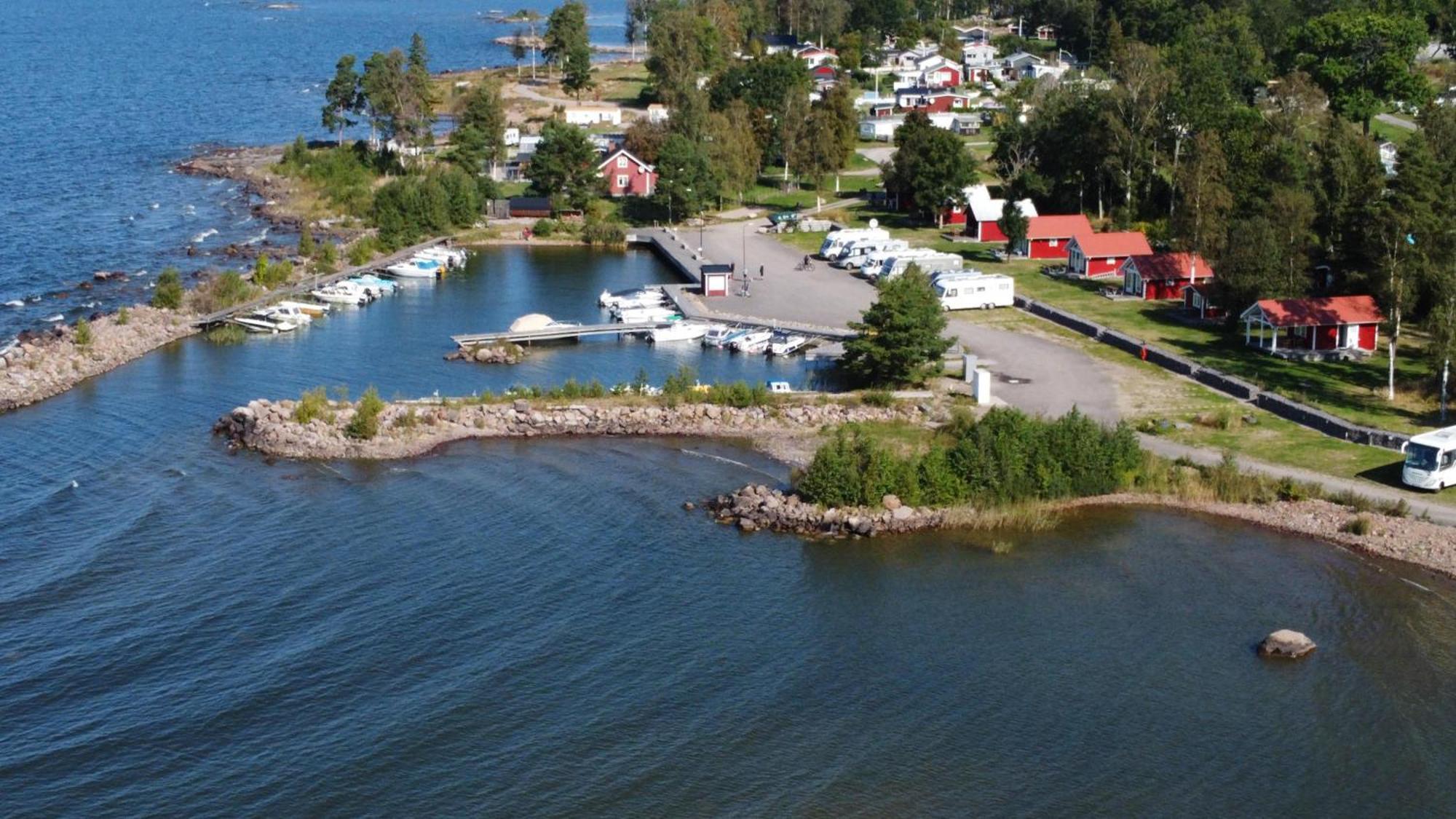 Askeviks Camping & Stugor Sjotorp Exterior photo